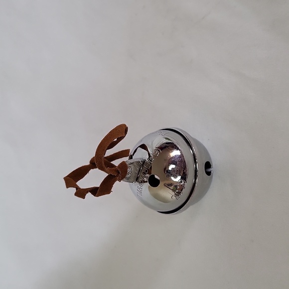 The Polar Express Bell Ornament 2019 Silver Belle Christmas Decor - Picture 8 of 8